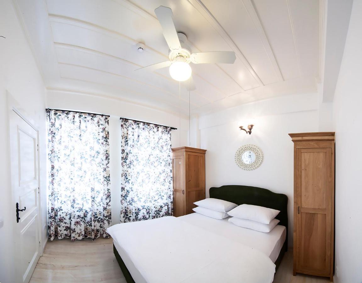 Quarante Hotel - Adult Only Bozcaada Island Exterior foto